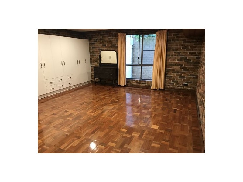 43 Park Avenue, Roseville NSW 2069