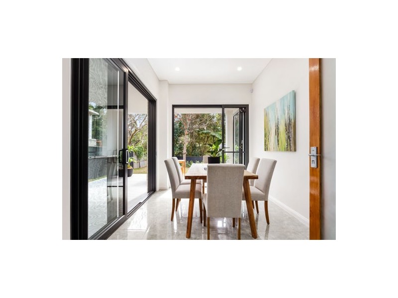 6a Raimonde Road, Eastwood NSW 2122