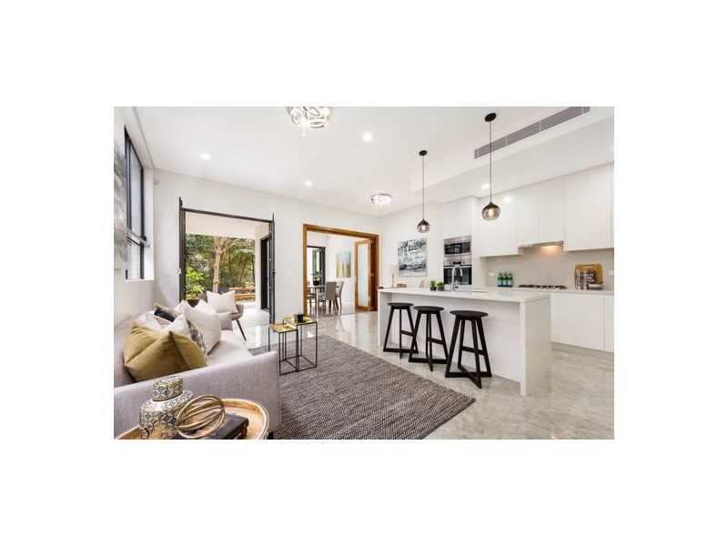 6a Raimonde Road, Eastwood NSW 2122