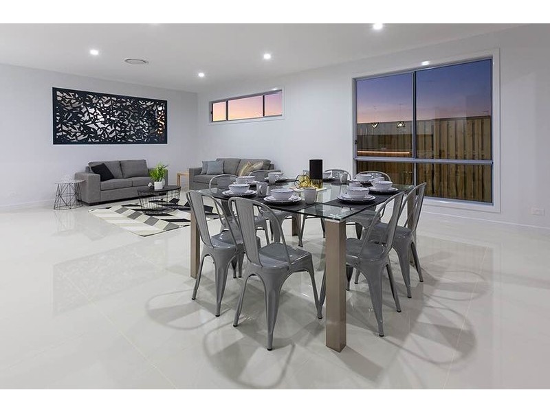 26 Ross Street, Rochedale QLD 4123