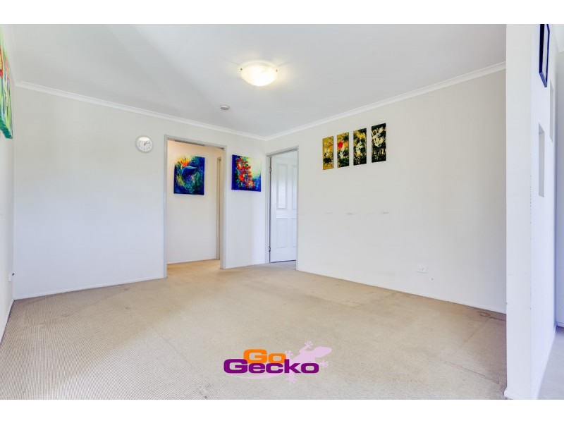 15 Strathallen Drive, Boronia Heights QLD 4124