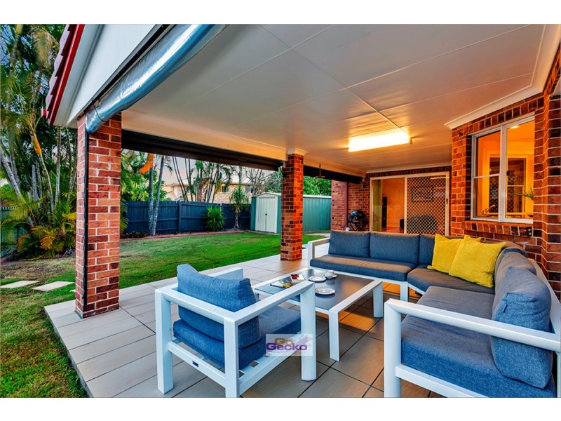 8 Jasmine Court, Calamvale QLD 4116