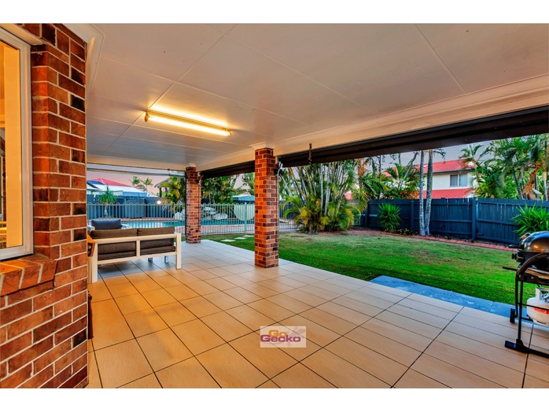 8 Jasmine Court, Calamvale QLD 4116