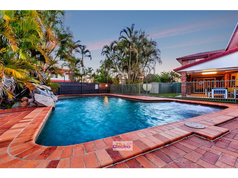 8 Jasmine Court, Calamvale QLD 4116