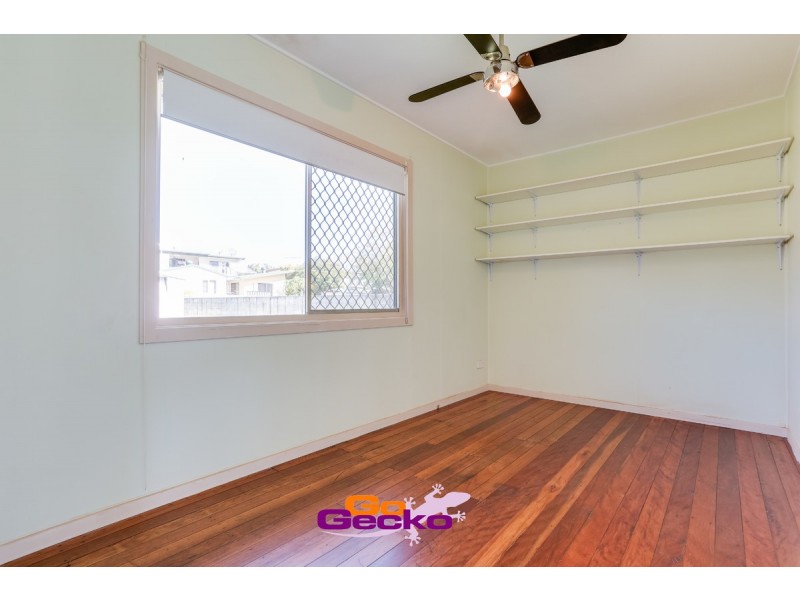 6 Sandra Street, Kingston QLD 4114