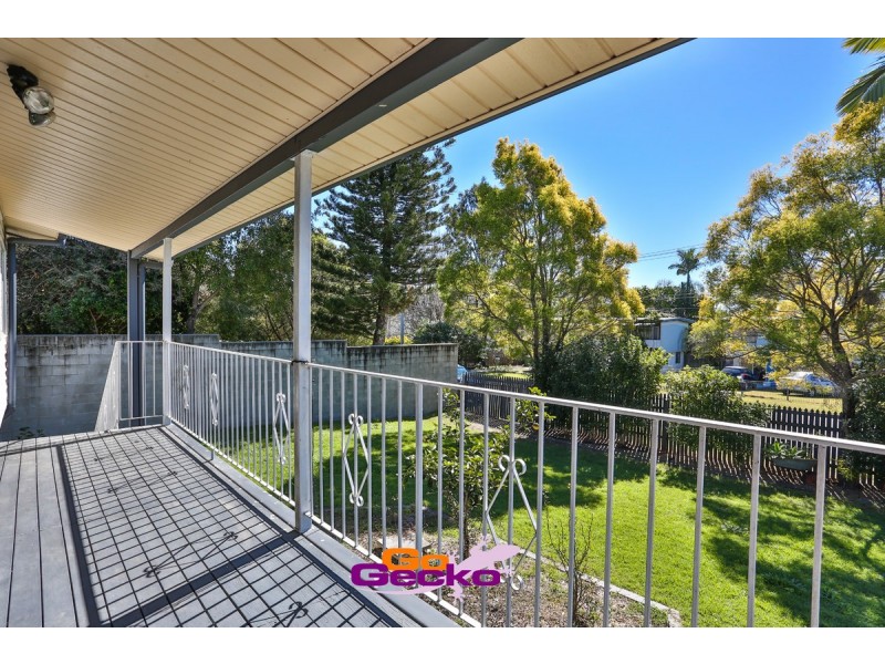 6 Sandra Street, Kingston QLD 4114