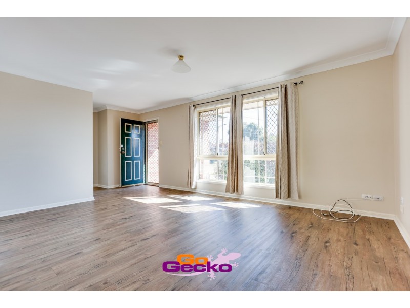 17 Greygum Court, Regents Park QLD 4118