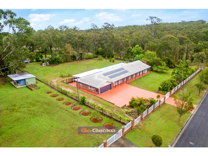 26 Peregrine Street, Park Ridge QLD 4125