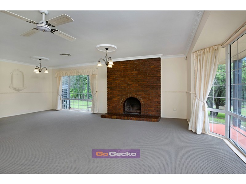 26 Peregrine Street, Park Ridge QLD 4125