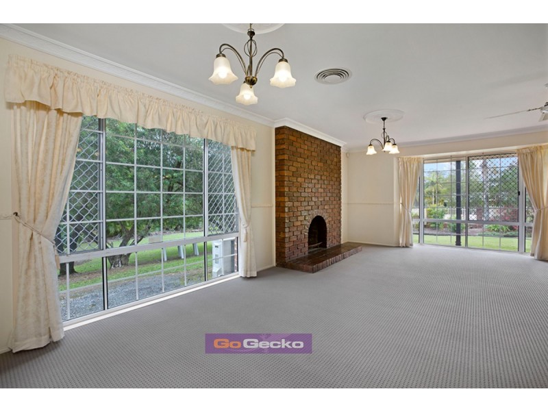26 Peregrine Street, Park Ridge QLD 4125
