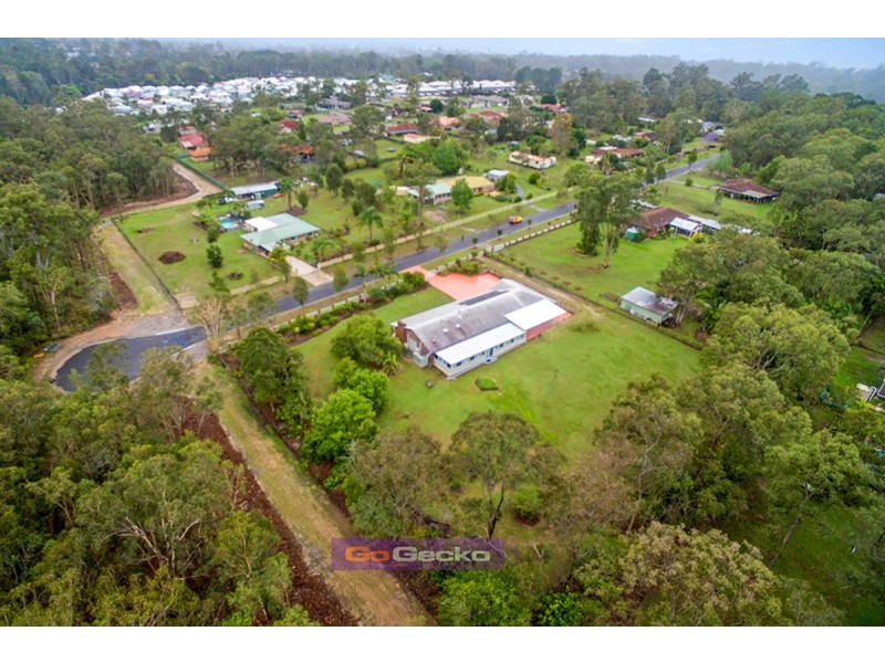 26 Peregrine Street, Park Ridge QLD 4125