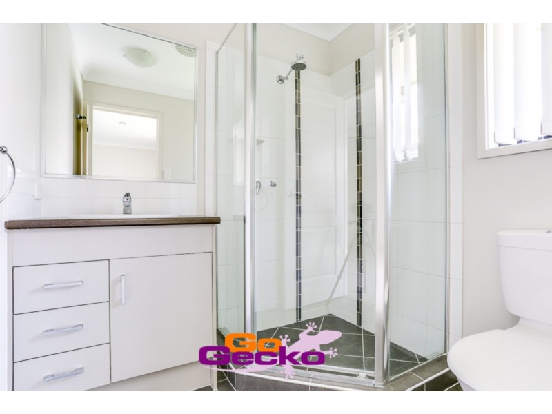 23 John Davison Place, Crestmead QLD 4132