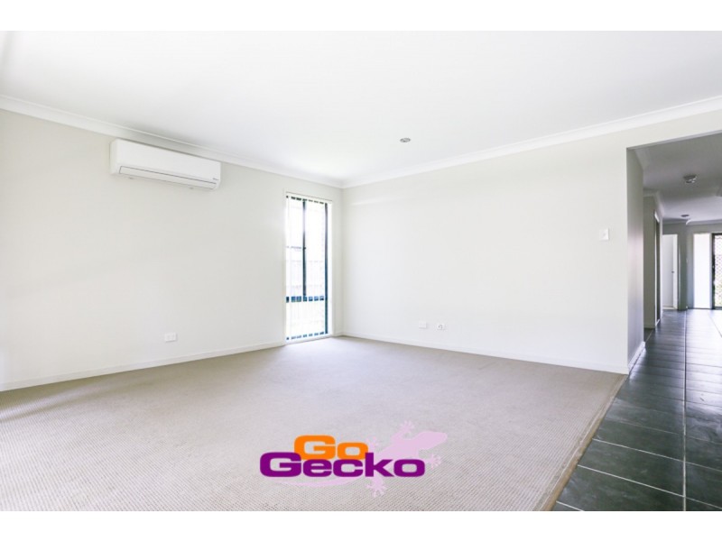 23 John Davison Place, Crestmead QLD 4132