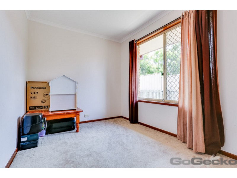 207 Waller Road, Regents Park QLD 4118
