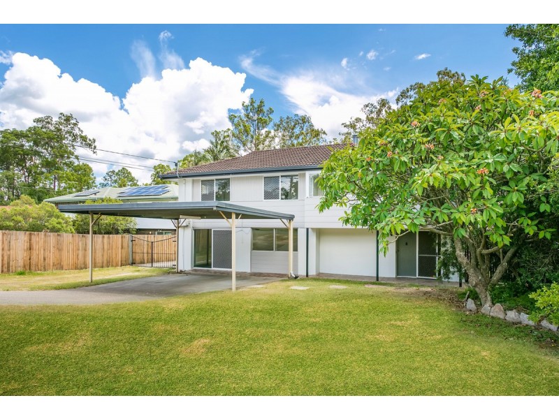 33 Ranchwood Avenue, Browns Plains QLD 4118