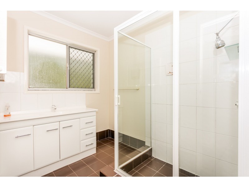 33 Ranchwood Avenue, Browns Plains QLD 4118