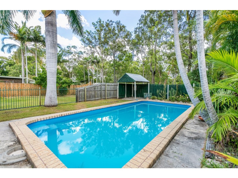 33 Ranchwood Avenue, Browns Plains QLD 4118