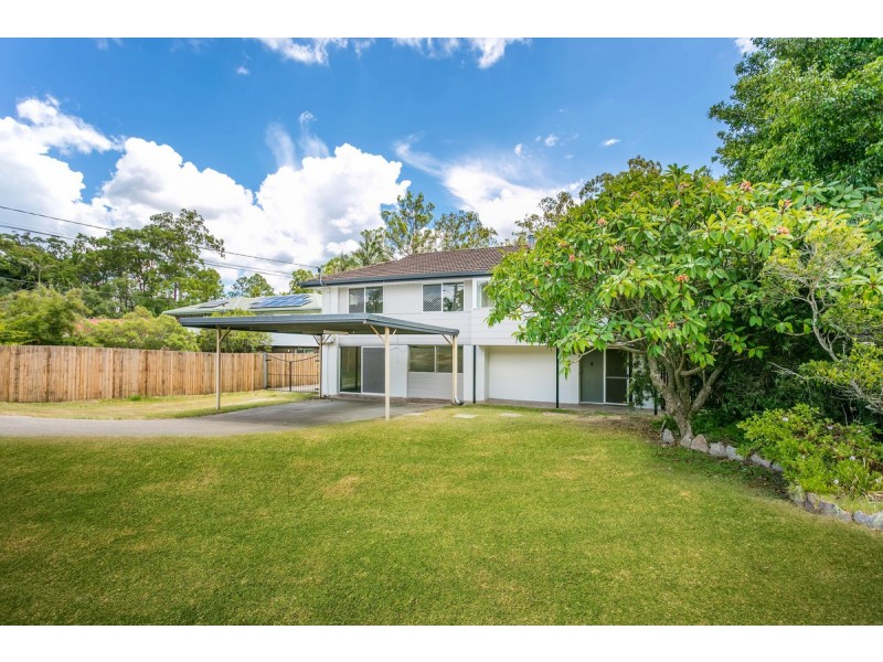 33 Ranchwood Avenue, Browns Plains QLD 4118