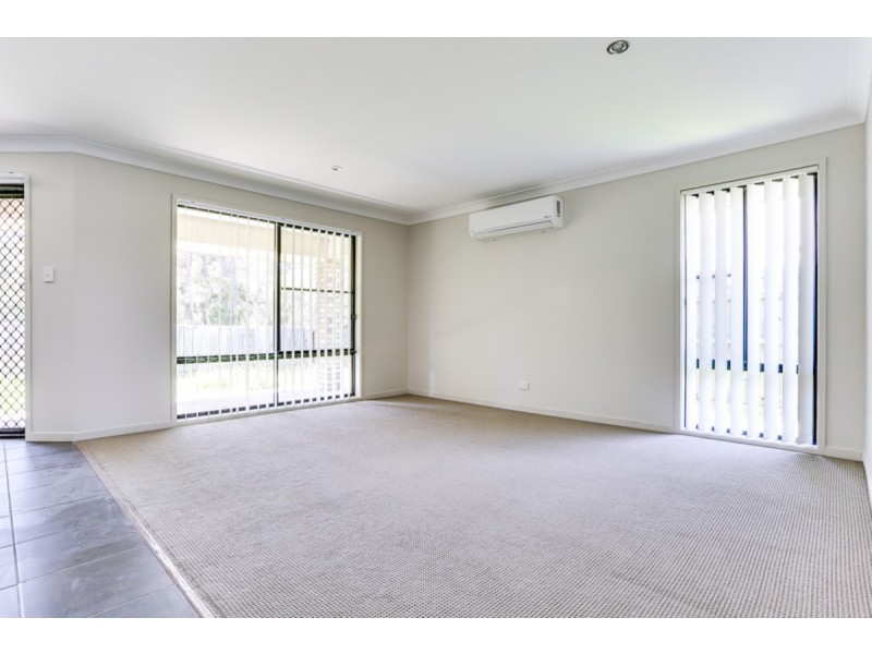 23 John Davison Place, Crestmead QLD 4132