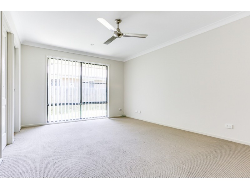 23 John Davison Place, Crestmead QLD 4132