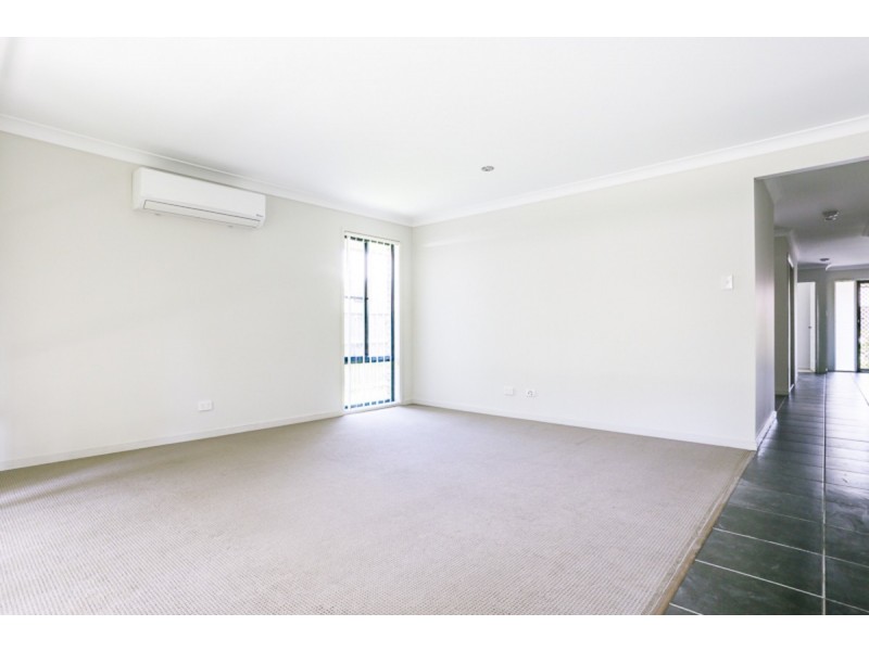 23 John Davison Place, Crestmead QLD 4132