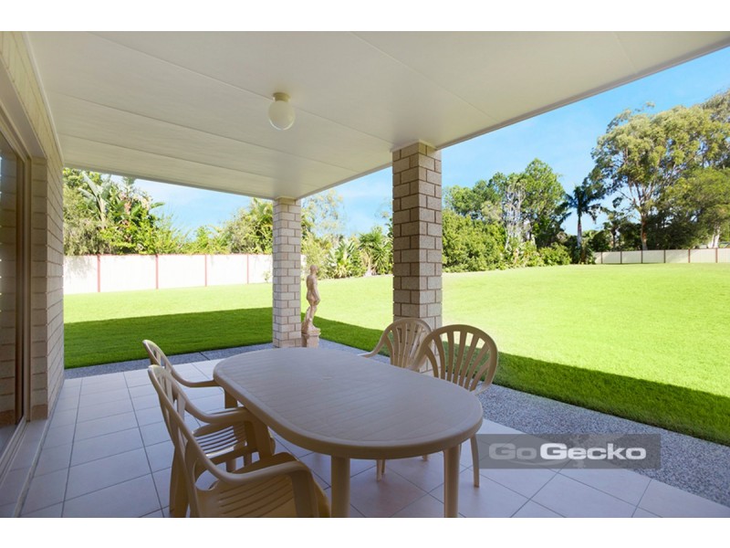 48 Vullers Drive, Greenbank QLD 4124