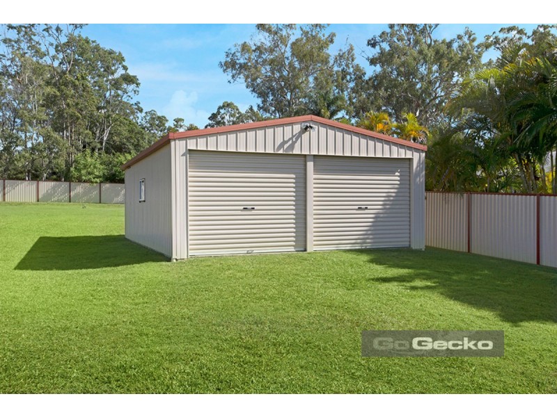 48 Vullers Drive, Greenbank QLD 4124