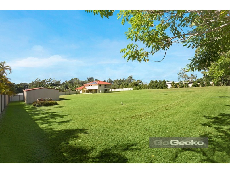 48 Vullers Drive, Greenbank QLD 4124