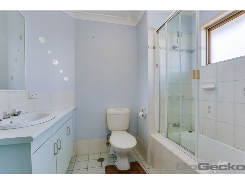 42 Benbek Circuit, Sunnybank Hills QLD 4109