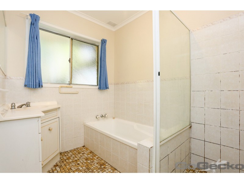 18 Anthony Street, Kingston QLD 4114