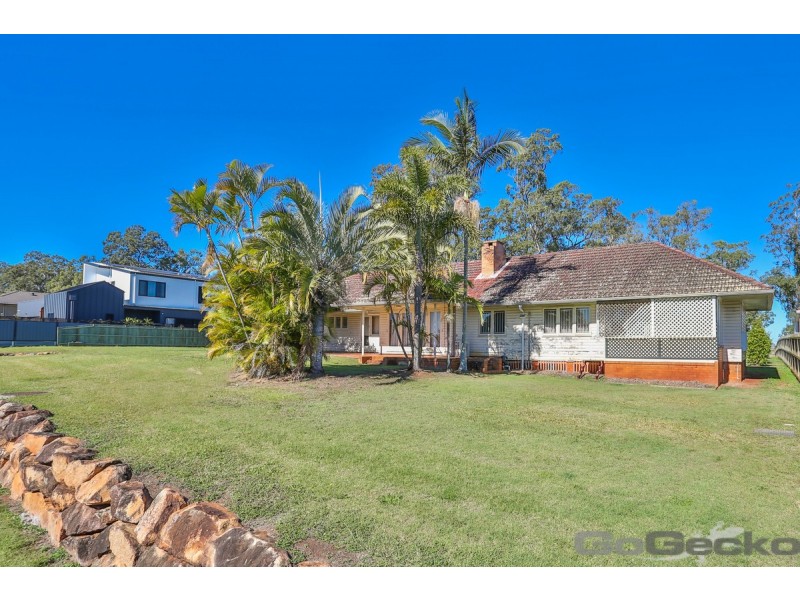 52-54 The Crescent, Underwood QLD 4119