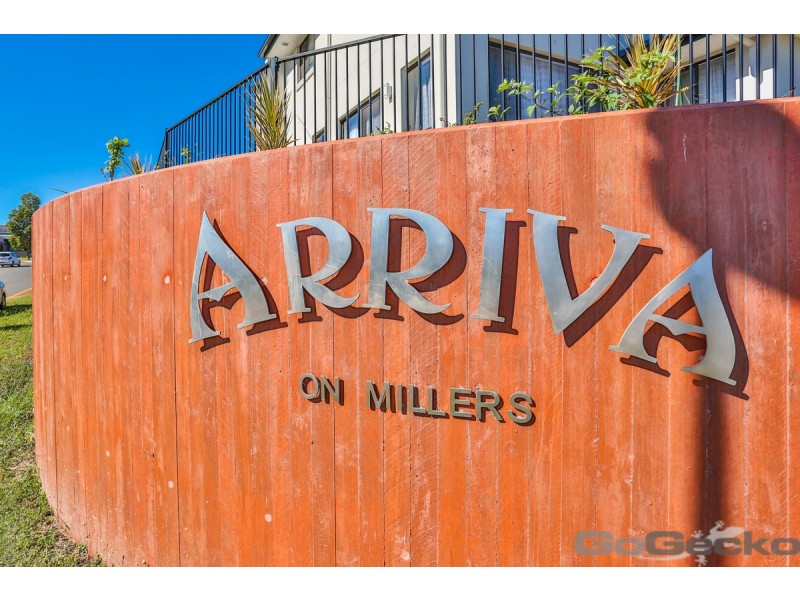 52-54 The Crescent, Underwood QLD 4119