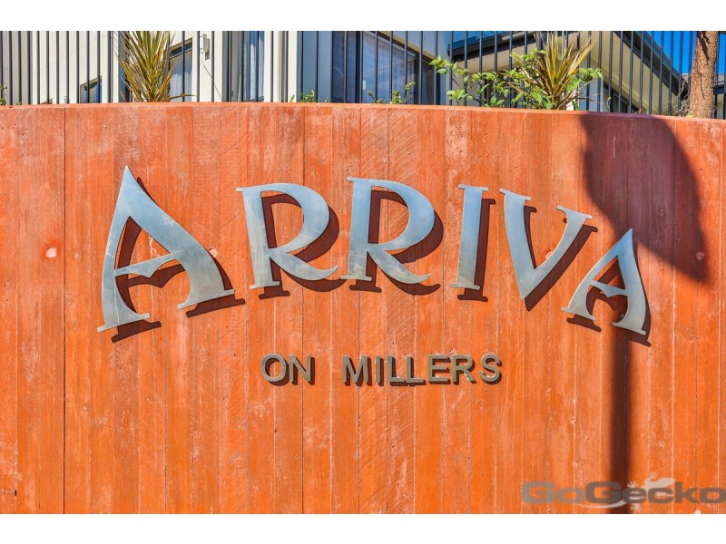 52-54 The Crescent, Underwood QLD 4119