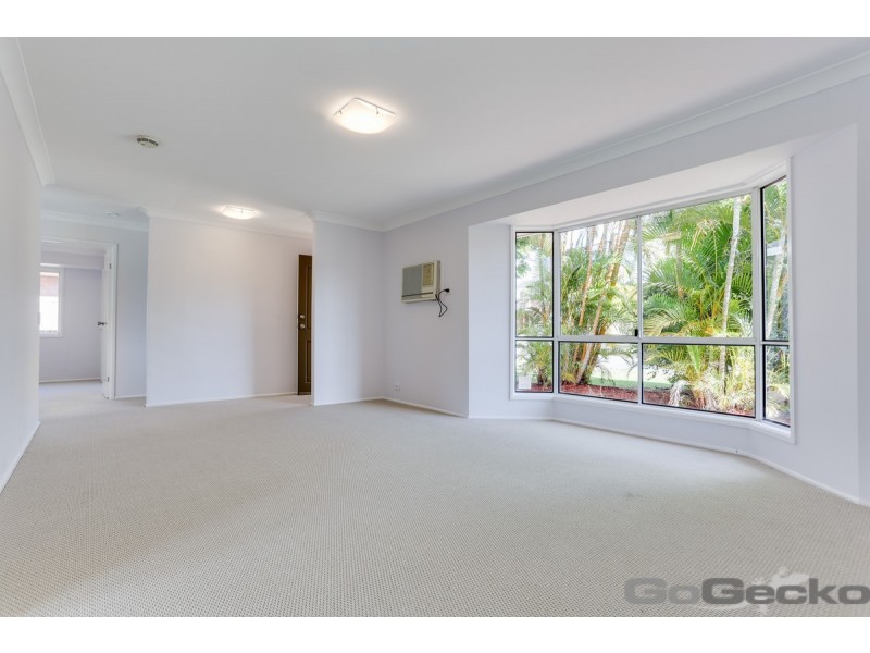 35 Staydar Crescent, Meadowbrook QLD 4131