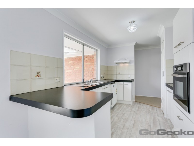35 Staydar Crescent, Meadowbrook QLD 4131
