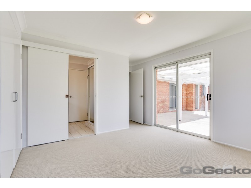 35 Staydar Crescent, Meadowbrook QLD 4131