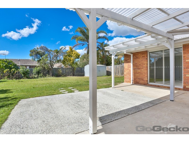 35 Staydar Crescent, Meadowbrook QLD 4131