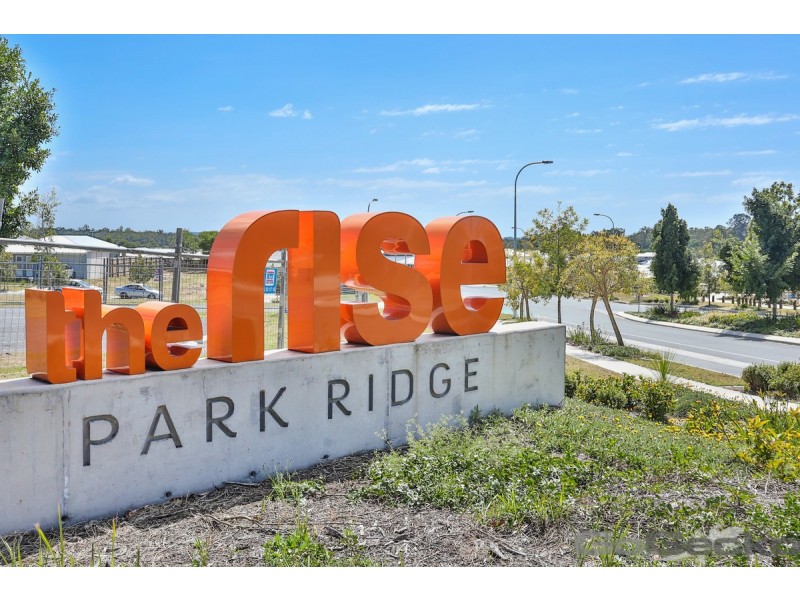 3 Mount Roberts Street, Park Ridge QLD 4125