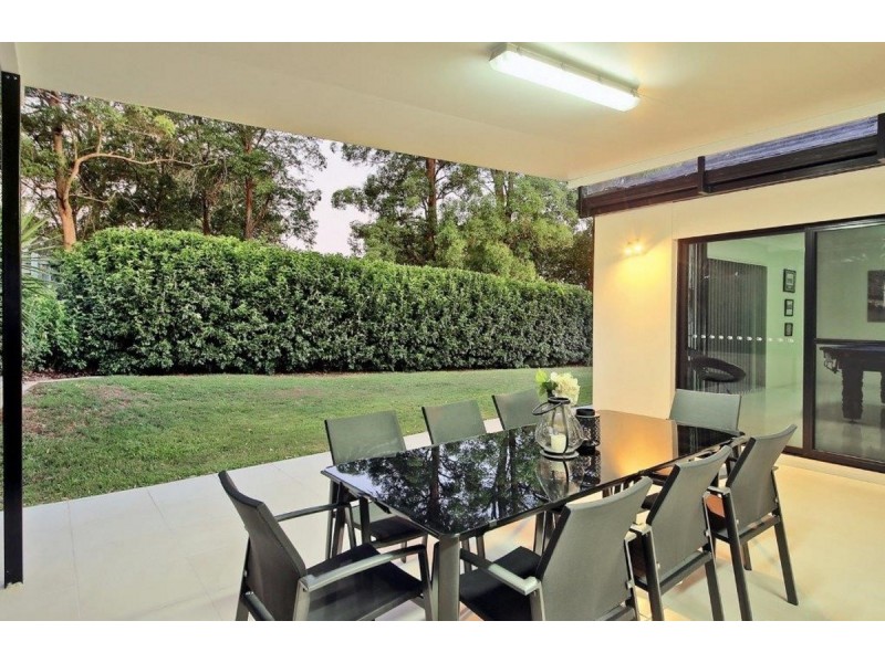 10 Azzure Street, Eight Mile Plains QLD 4113