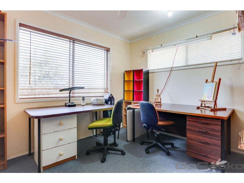 25 Woodview Street, Browns Plains QLD 4118
