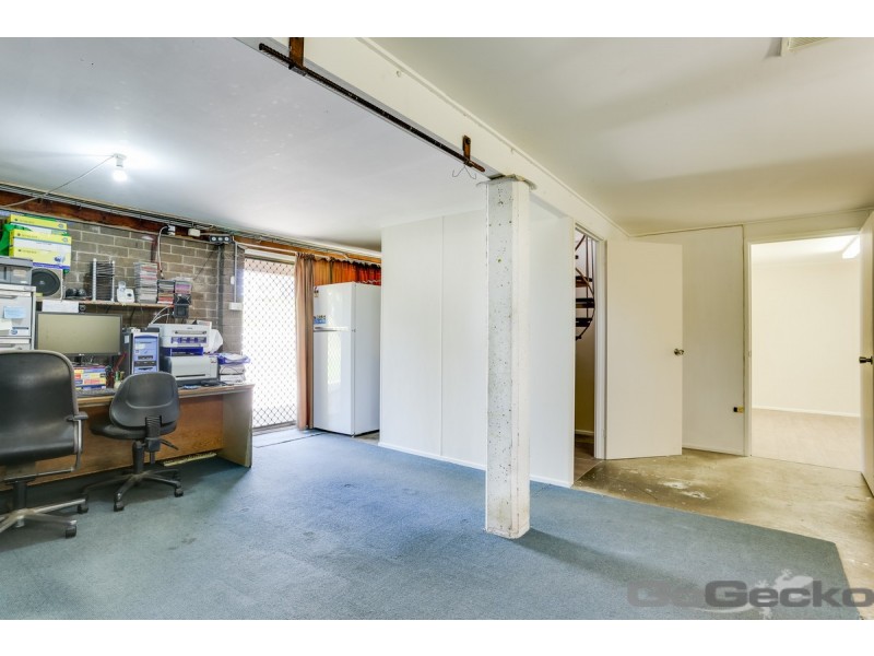 25 Woodview Street, Browns Plains QLD 4118