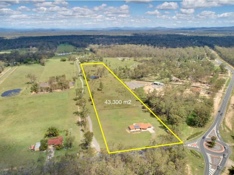 317 Andrew Road, Greenbank QLD 4124