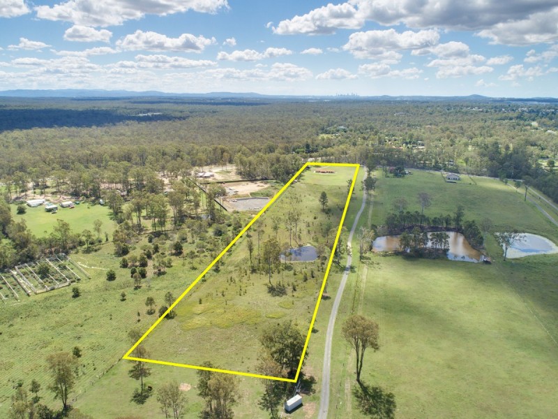 317 Andrew Road, Greenbank QLD 4124