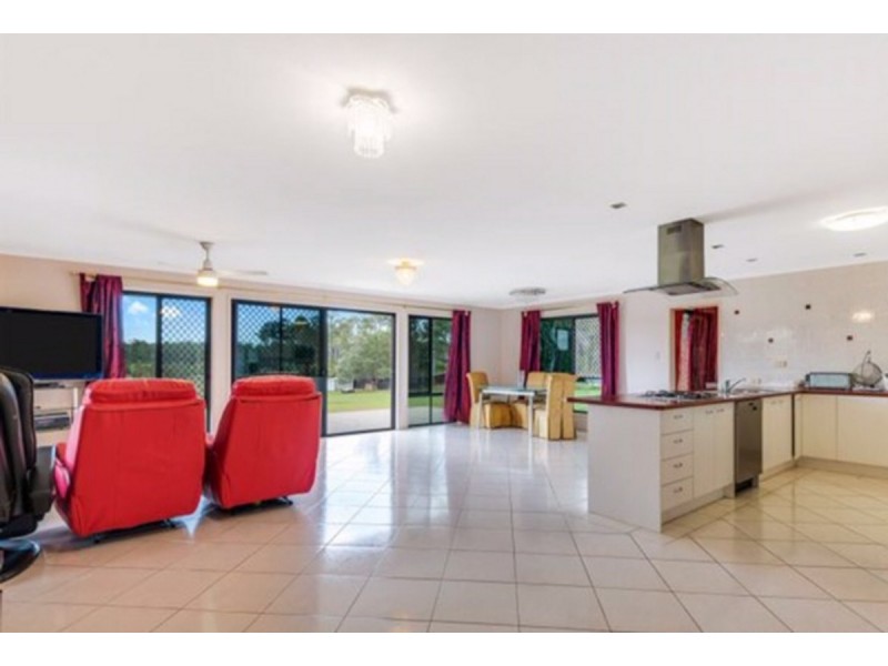 317 Andrew Road, Greenbank QLD 4124