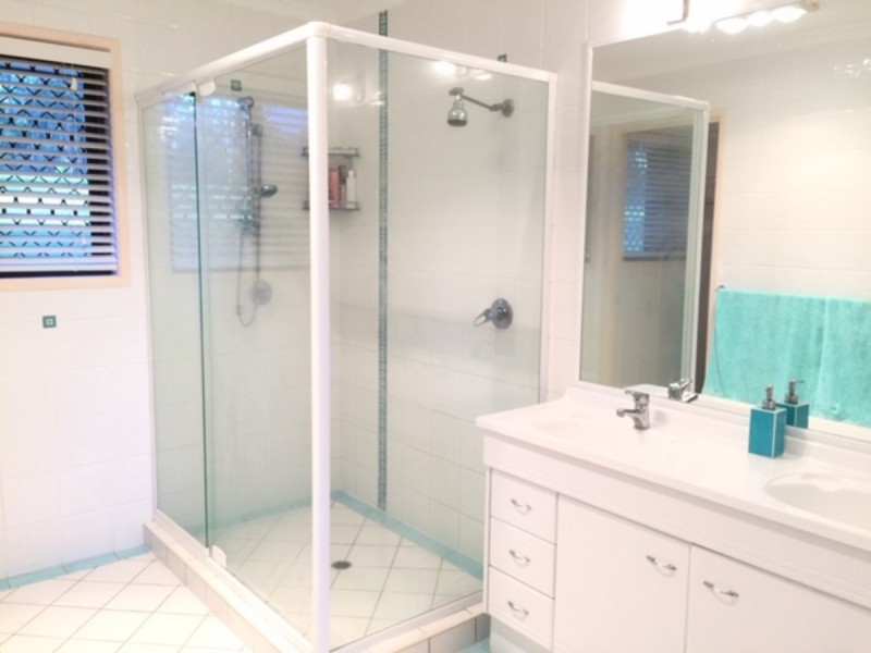 317 Andrew Road, Greenbank QLD 4124