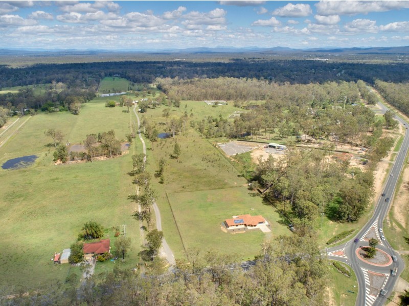 317 Andrew Road, Greenbank QLD 4124