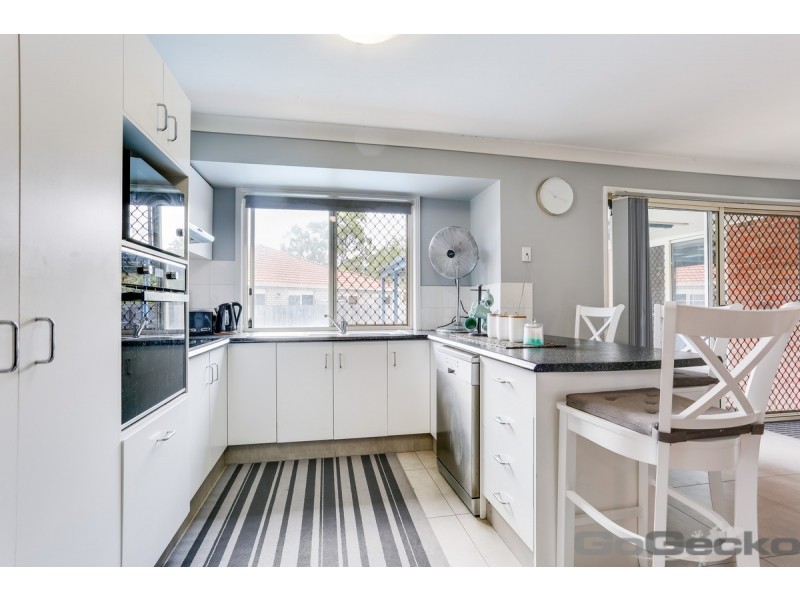 18 Central Street, Forest Lake QLD 4078