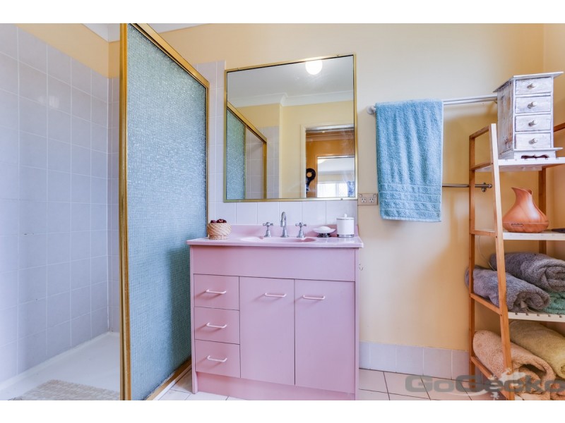 187 Waller Road, Regents Park QLD 4118