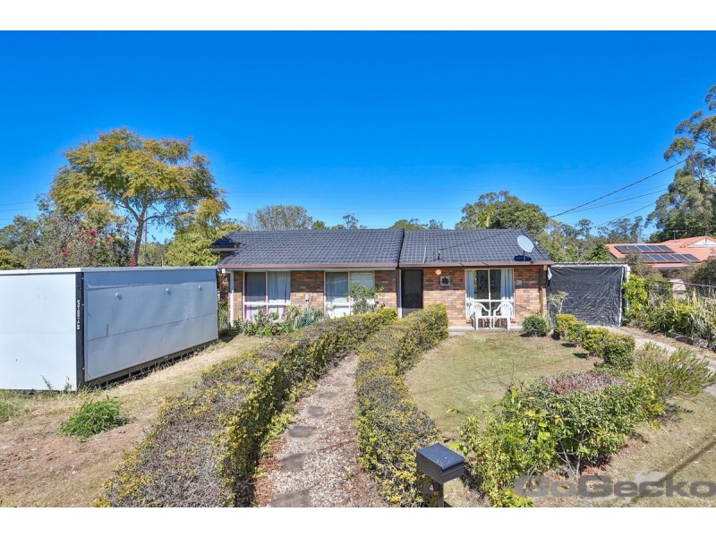 4 Barossa Street, Kingston QLD 4114