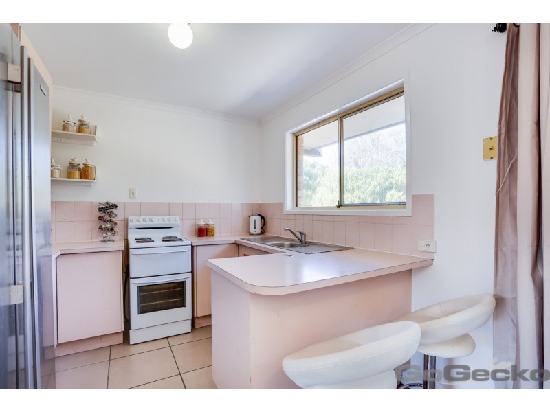 4 Barossa Street, Kingston QLD 4114